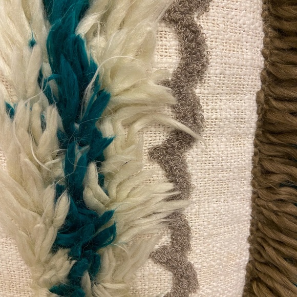 ANTHROPOLOGIE | tufted pillow - Picture 7 of 8